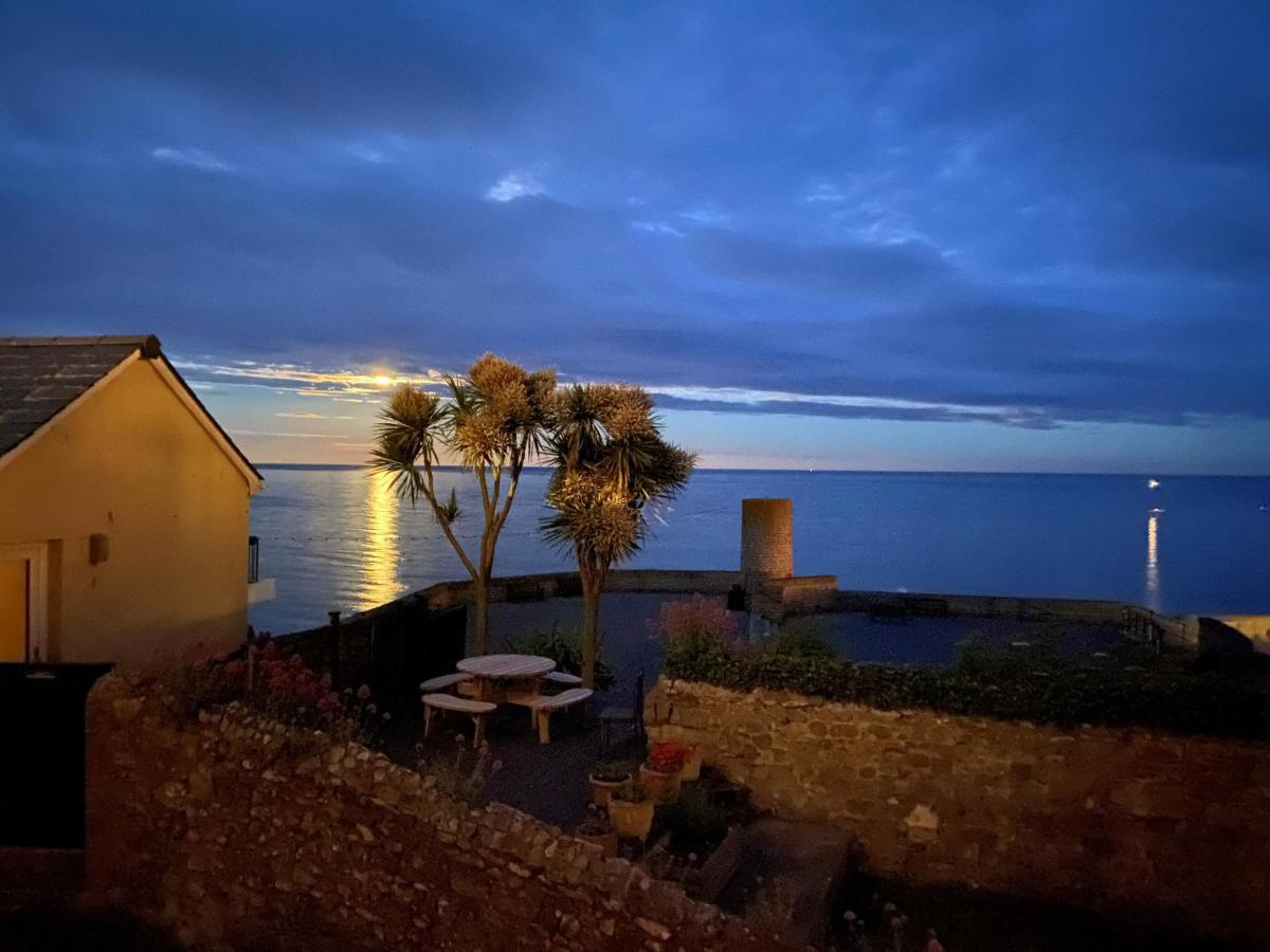 Vitamin Sea With A Sea View And Parking Lyme Regis Extérieur photo